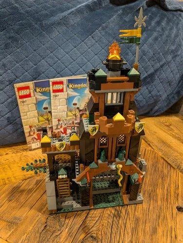 LEGO Castle: Prison Tower Rescue (7947) No Minifigures