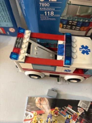 LEGO City Lot 5 Sets! 1252, 7030, 7890, 7902, 7236