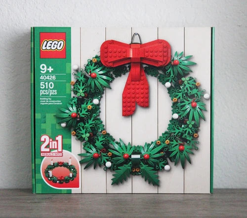 LEGO 40426 Christmas Wreath 2-in-1 Building Set Retired New Sealed