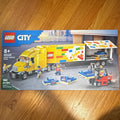 LEGO CITY LEGO Delivery Truck 60440 1061 Pieces Building Set 8+ Box