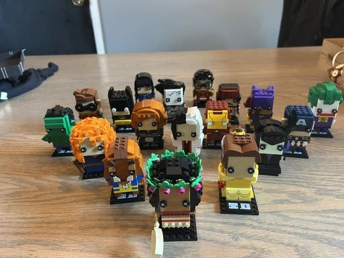 MEOW Brickheadz Lot (18 Total - Built)