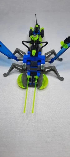 3-100% Complete LEGO Space 6907 6837 Insectoids 1-Sonic Stinger 2-Cosmic Creeper