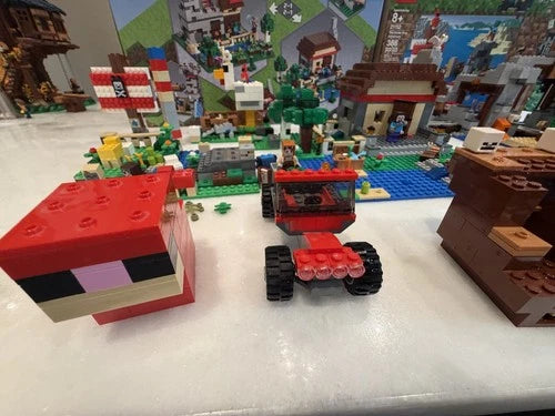 Minecraft MEOW Bulk Lot – Two big sets - great selection lots of characters
