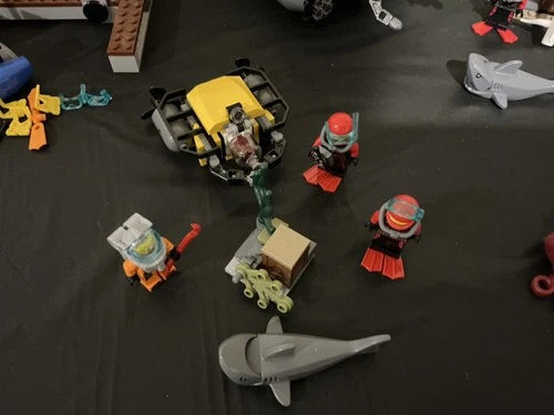 MEOW Deep Sea City Coast Guard lot - 9 sets complete or near complete 4642 4644+