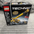 Lego 8270 - New - Technic Rough Terrain Crane