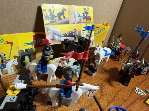 LEGO Castle: 6034, 6010, 6021, 6012 Sets Lot 99% Complete