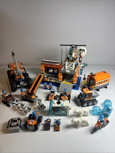 LEGO City Arctic Theme Huge Vehicle Lot - Base Camp, Helicopters 60195 60033