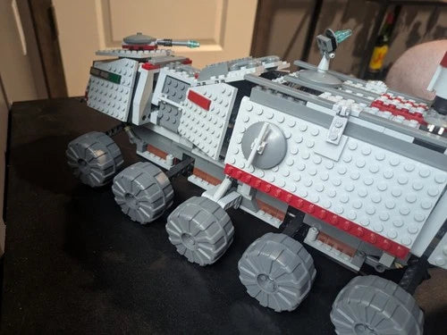 LEGO 7261 Star Wars Episode 3 Clone Turbo Tank Incomplete