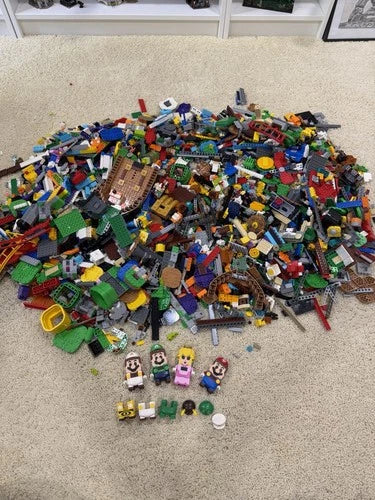 MEOW Super Mario Bulk Lot Includes 2 Mario, Luigi, Peach Etc 20 Lbs