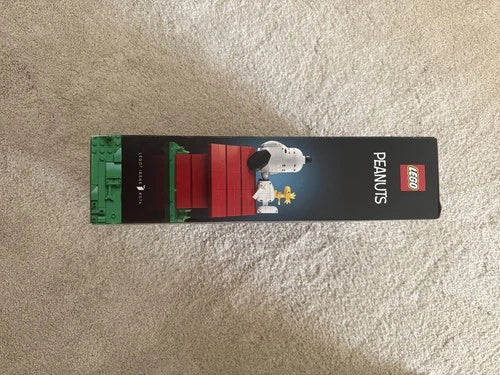 New MEOW Ideas Peanuts Snoopy's doghouse Building Set UNOPENED
