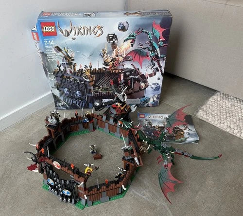 LEGO Vikings 7019 Viking Fortress Against The Fafnir Dragon Complete