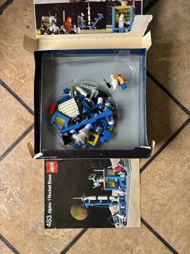 LEGO Space: Alpha-1 Rocket Base (483)