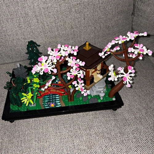 LEGO Icons Tranquil Garden 10315 Complete Set 1363 pcs 18+ Brick Separator