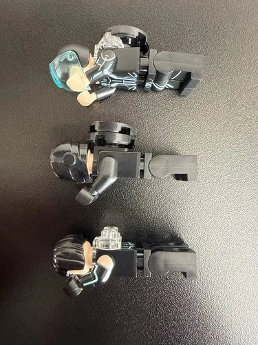 MEOW TRON Legacy 21314 - (incomplete, figs mint, updated description)