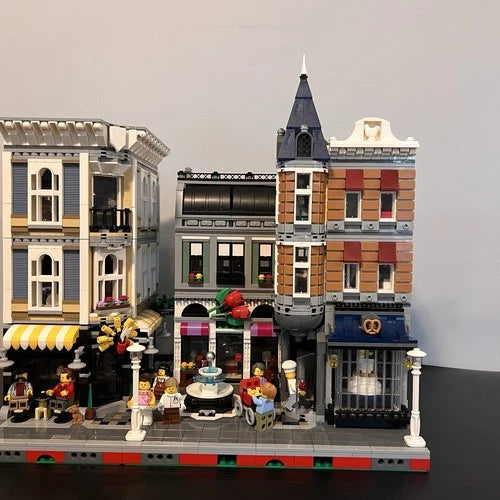 MEOW Creator Expert Assembly Square Modular 10255 Mils Plating 100% Complete
