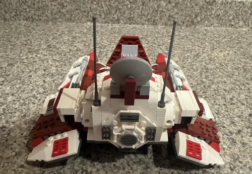 LEGO Star Wars: Republic Fighter Tank (7679) *TANK ONLY*