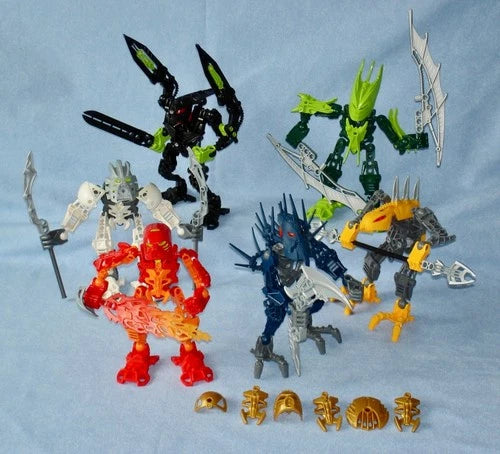 Lego Bionicle STARS (7116 - 7138) with GOLD TOKENS Manuals & CANISTERS Complete
