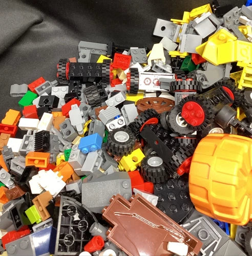 Vtg Lego Mix, (not just bricks) Qty 2846 - ships free