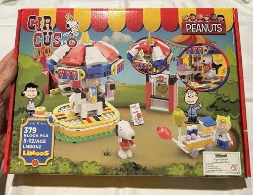 Linoos Peanuts Snoopy Circus 379 Pieces Building Block Set #LN8042 New Sealed