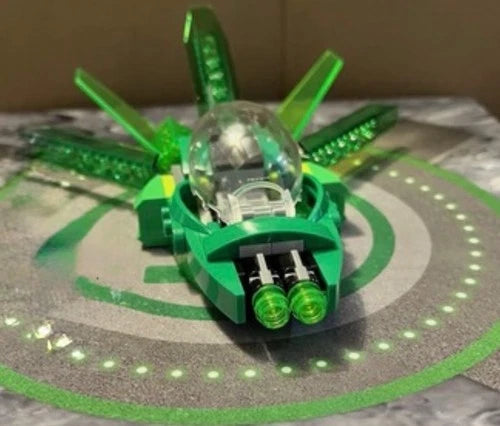 LEGO DC Superheroes - Rare - Green Lantern Spaceship assembled 11914