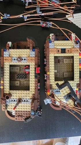 LEGO Creator 3-in-1 31109 Pirate Ship - 2x Incomplete Hulls / Parts Lot +4 Mini
