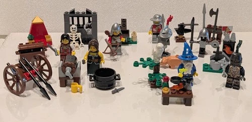 Lego Kingdoms Castle Advent Calendar Retired Almost complete Set