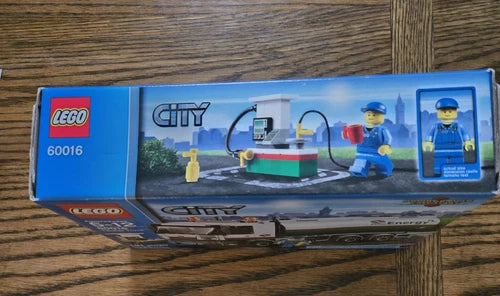 LEGO City Traffic Tanker Truck 60016 Building Set Sealed box