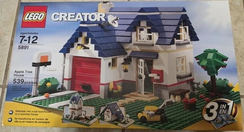 LEGO 5891 Apple Tree House, Creator, Retired, Complete, NIB, Sealed