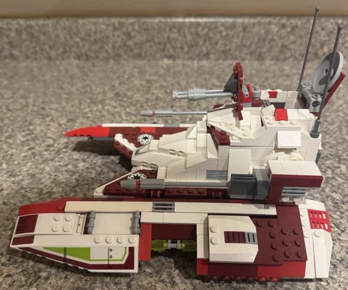 LEGO Star Wars: Republic Fighter Tank (7679) *TANK ONLY*