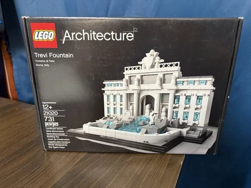 MEOW 21020 - Trevi Fountain - Retired - Brand New in Sealed Box 731 pieces