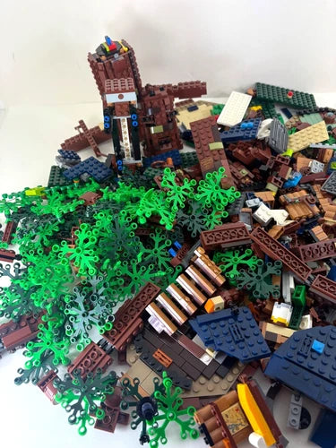 MEOW Ideas: Tree House (21318) Parts Retired