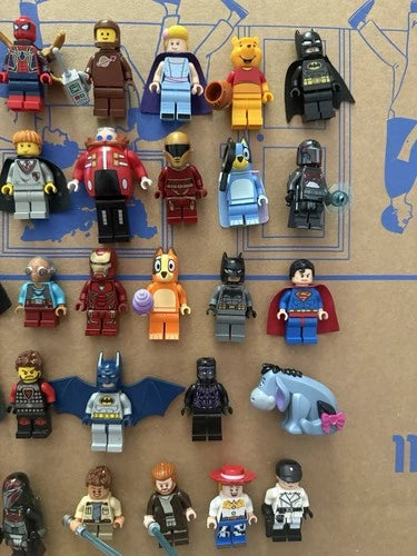 MEOW Minifigure Lot
