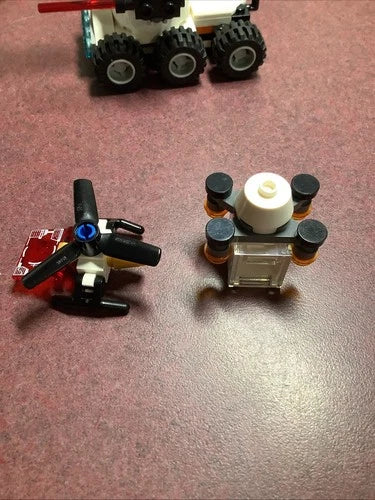LEGO CITY: Mars Research Shuttle (60226)