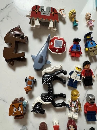 Lego Mini Figure Lot Assorted - 81 Minifigs -Friends - Pets - Animals & Extras