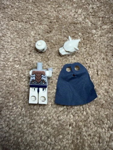 5004077 LEGO 2015 Target Minifigure Gift Set Njo0186 Sh0211 Loc0161 Figs Only