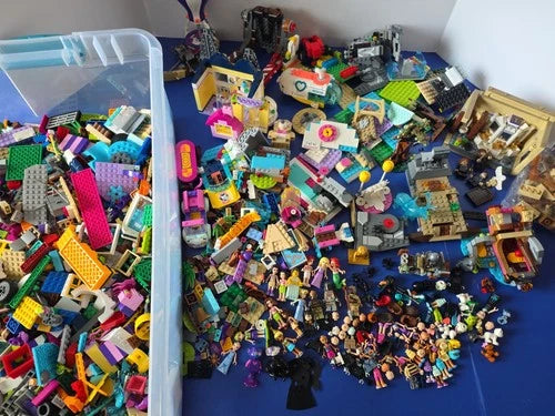 LEGO Bulk Parts & Pieces Lot 11 lbs w/ Minifigs H.Potter, Friends, Star Wars