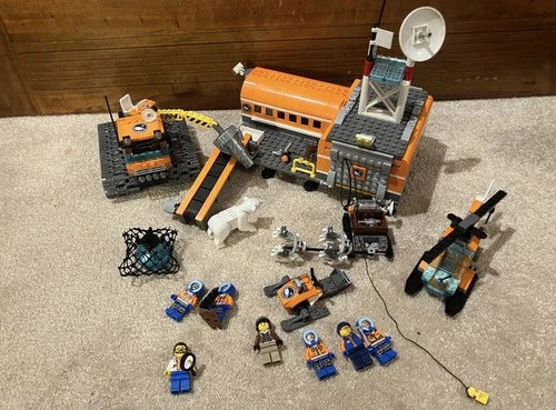 MEOW Arctic Explorers 4 Set Lot