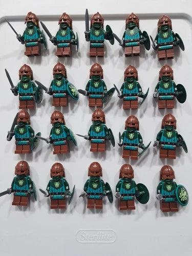 Lot Of 20 Lego Kraken Knight Minifigures 10 Male 10 Female 21358 Complete