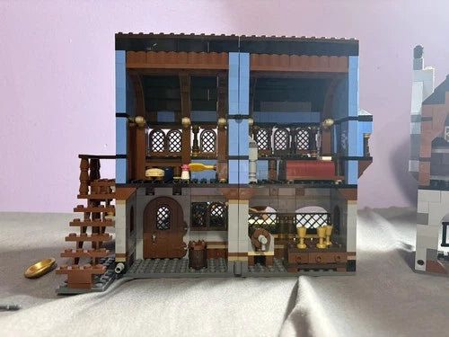 MEOW Castle: Medieval Market Village (10193)