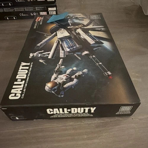 Mega Bloks Call of Duty Odin Space Station 06863 659-Piece Space Set