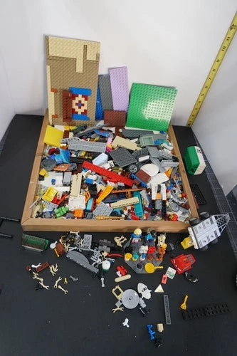 Lego lot 2 1/4 Lbs. The Big Bang Theory, Star Wars,Octan, Cars, wheels,Minifigs