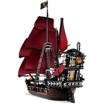 NEW Pirates Queen Anne's Revenge Ship Building Blocks Set 1097 pcs Caribbean