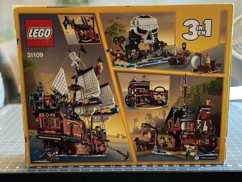 MEOW Creator 3in1 31109 Pirate Ship Complete Set 1260 pcs 9+