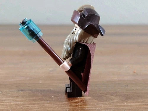 LEGO Radagast the Brown Minifigure 79014 the Hobbit LOTR Exclusive with feather