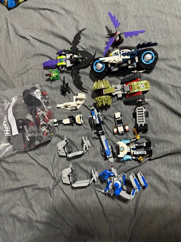 LEGO NINJAGO& Star Wars Chima Bulk Lot Minifigures, Vehicle Parts & Pieces