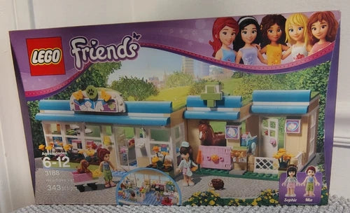LEGO FRIENDS: Heartlake Vet (3188) NIB