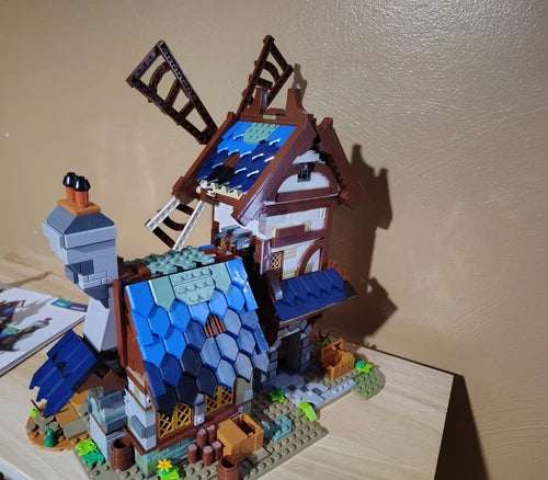 Nifeliz Creator Medieval Town Windmill Compatible with Castle LEGO 7189