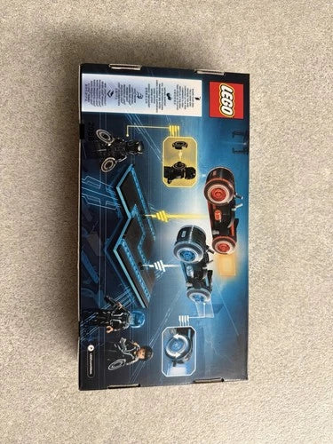 LEGO 21314 TRON Legacy Light Cycles Brand New and Sealed Retired 2019