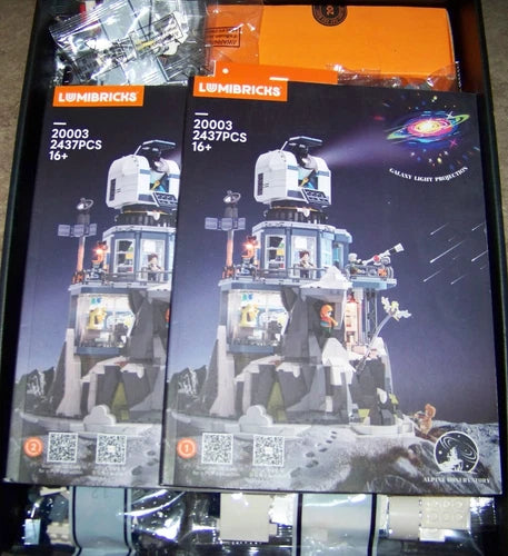 Alpine Observatory Lighting Building Bricks Set with The Galaxy Projector 2437pc