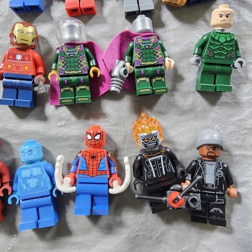 Lego Marvel Minifigure Lot Of 19 Ironman Ghost Rider Spider-Man Venom Thanos + !